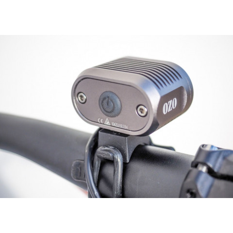 2200 Lumens  avec batterie Li-ion 8.4V 6.6Ah