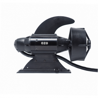 Electric motor for kayak