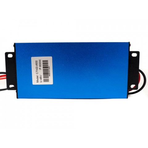 Chargeur Solaire 600W MPPT Boost pour batterie Lithium et Plomb