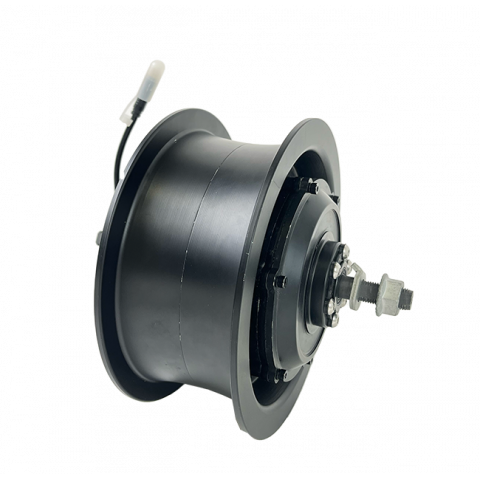 Flasque de jante pour moteur