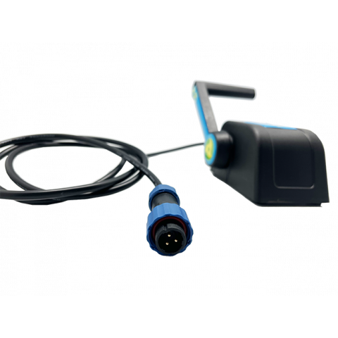 Boitier de commande pour bateau