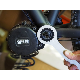 Clé de serrage pour moteur pédalier Bafang