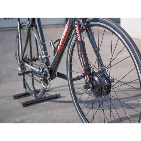 Kit Touring 250W roue avant avec batterie 36V 250Wh à 700Wh