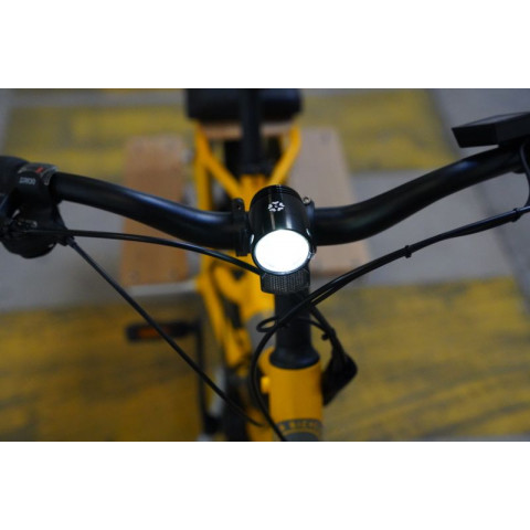Front light for electric bike
