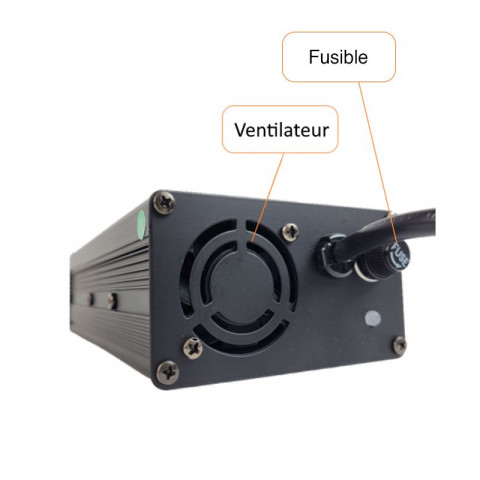 Chargeur de Batterie Lithium LiMn 60V 5A Prise Chogori pour Scooter électrique eScooter