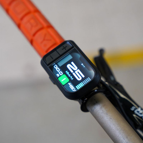 Kit Touring 250W roue avant avec batterie 36V 250Wh à 700Wh