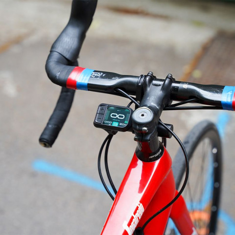 Kit hornet pour vélo de route axe traversant 250W roue arrière avec batterie carénée 36V 250Wh À 700Wh