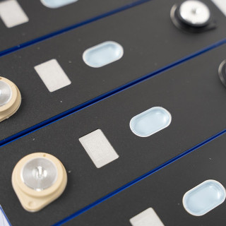 Kit Batterie 60V 100Ah 6000Wh Lithium Fer à assembler DIY LiFePO4 LFP