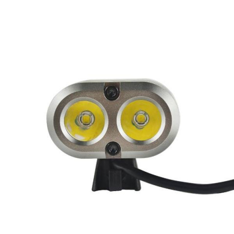 2200 Lumens  avec batterie Li-ion 8.4V 6.6Ah