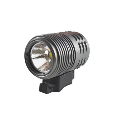 Lampe à Led 1000 Lumens avec batterie Li-ion 8.4V 2.2Ah